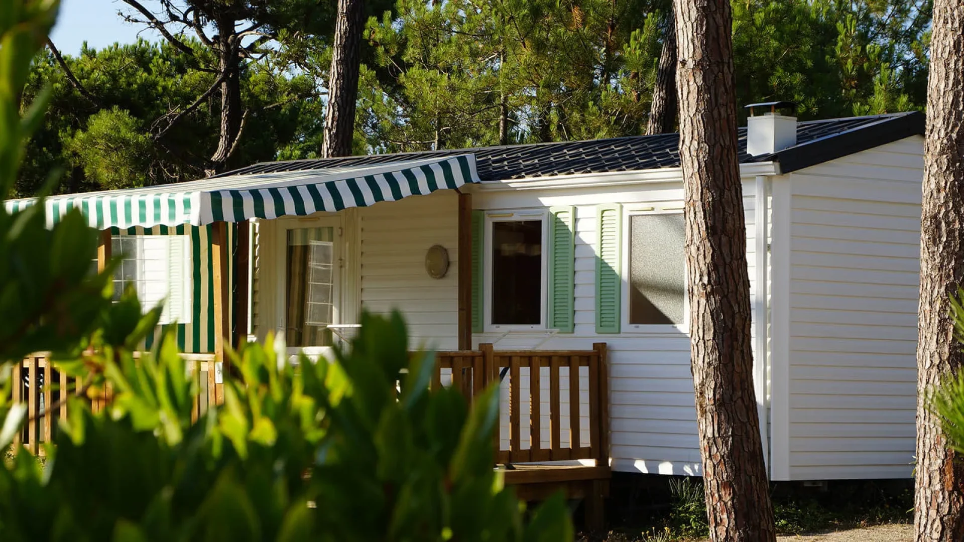 Mobilheim in einem Campingplatz im Pays de Saint Jean de Monts